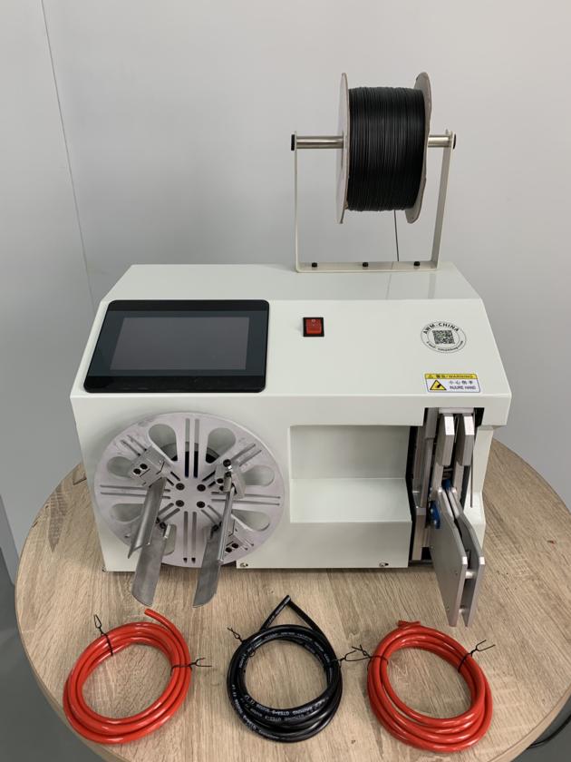Cable winding and bundling  machine
